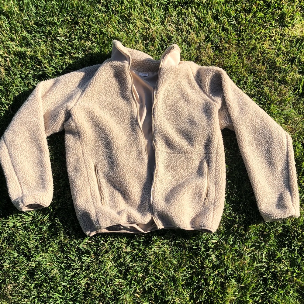 Brandy Melville Teddy Jacket!